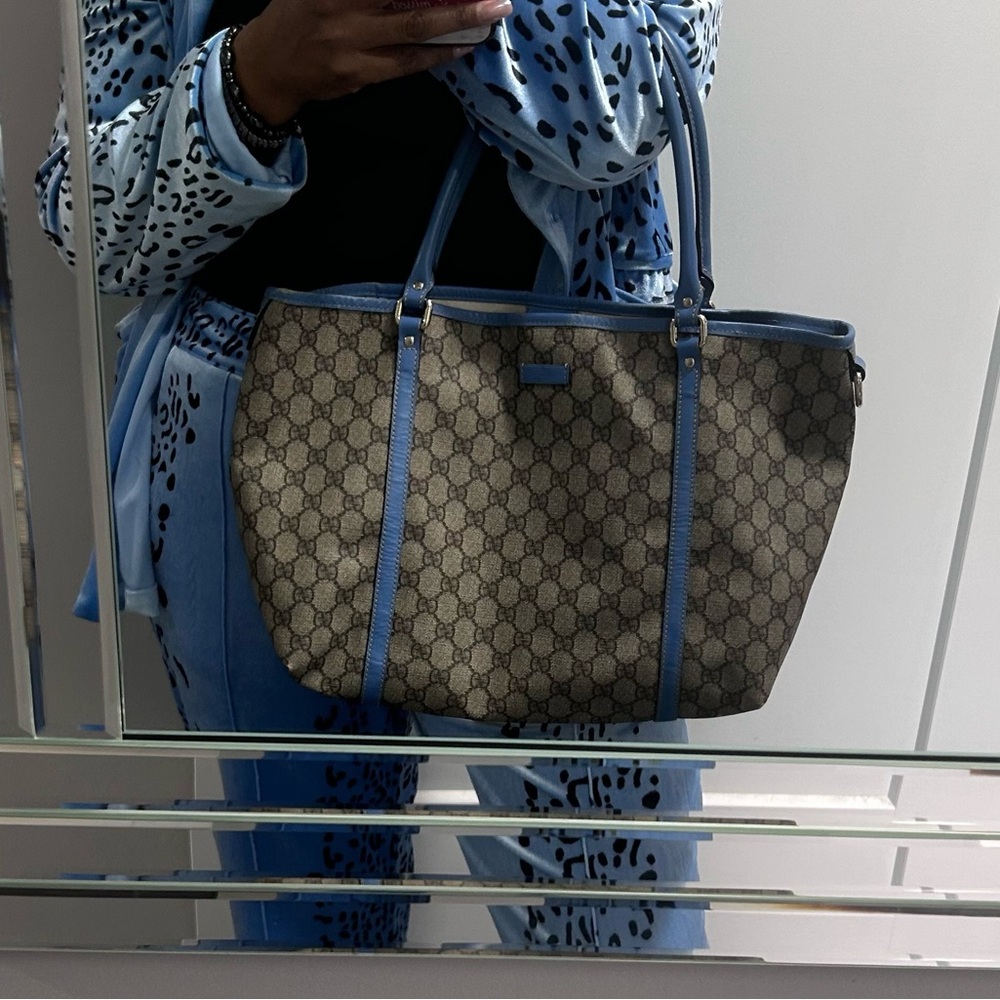 Gucci GG Supreme Joy tote bag featuring blue leather trim - Picture 12 of 13